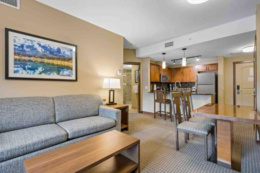 Falcon Crest Lodge 1 Bedroom Condo With Gym & Hot-Tubs & Mountain View Canmore Zewnętrze zdjęcie