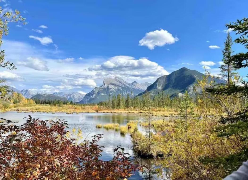 Falcon Crest Lodge 1 Bedroom Condo With Gym & Hot-Tubs & Mountain View Canmore Zewnętrze zdjęcie
