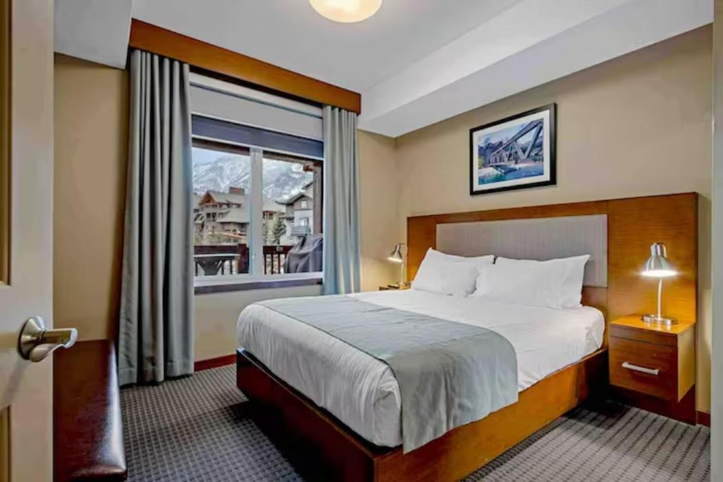 Falcon Crest Lodge 1 Bedroom Condo With Gym & Hot-Tubs & Mountain View Canmore Zewnętrze zdjęcie